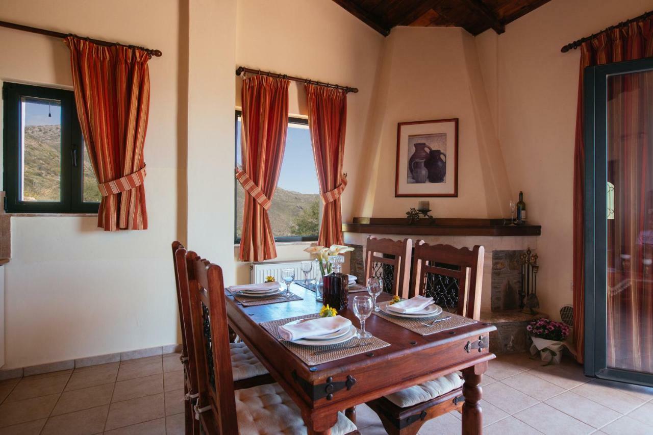 Aetovigla Guesthouse Krousonas  المظهر الخارجي الصورة