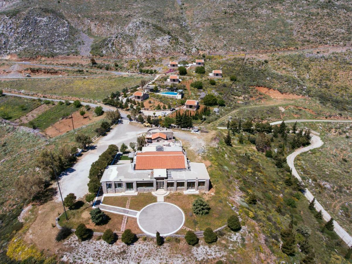 Aetovigla Guesthouse Krousonas  المظهر الخارجي الصورة
