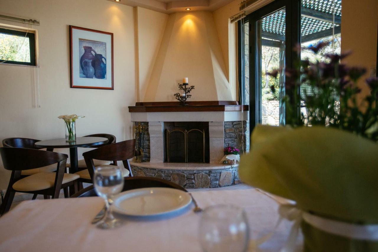 Aetovigla Guesthouse Krousonas  المظهر الخارجي الصورة