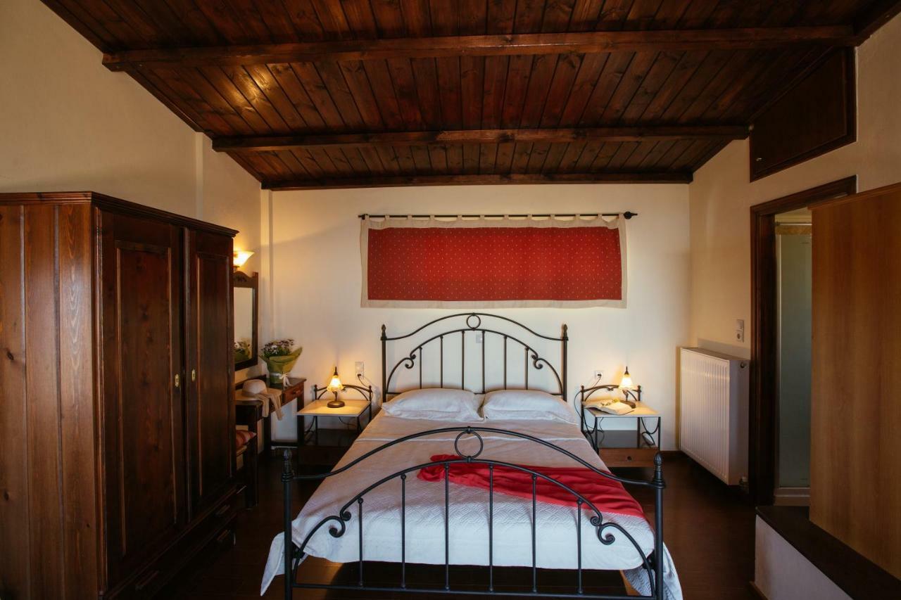 Aetovigla Guesthouse Krousonas  المظهر الخارجي الصورة